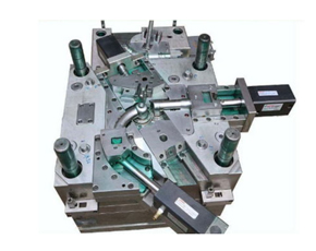 精密模具生產(chǎn)純水設備解決方案